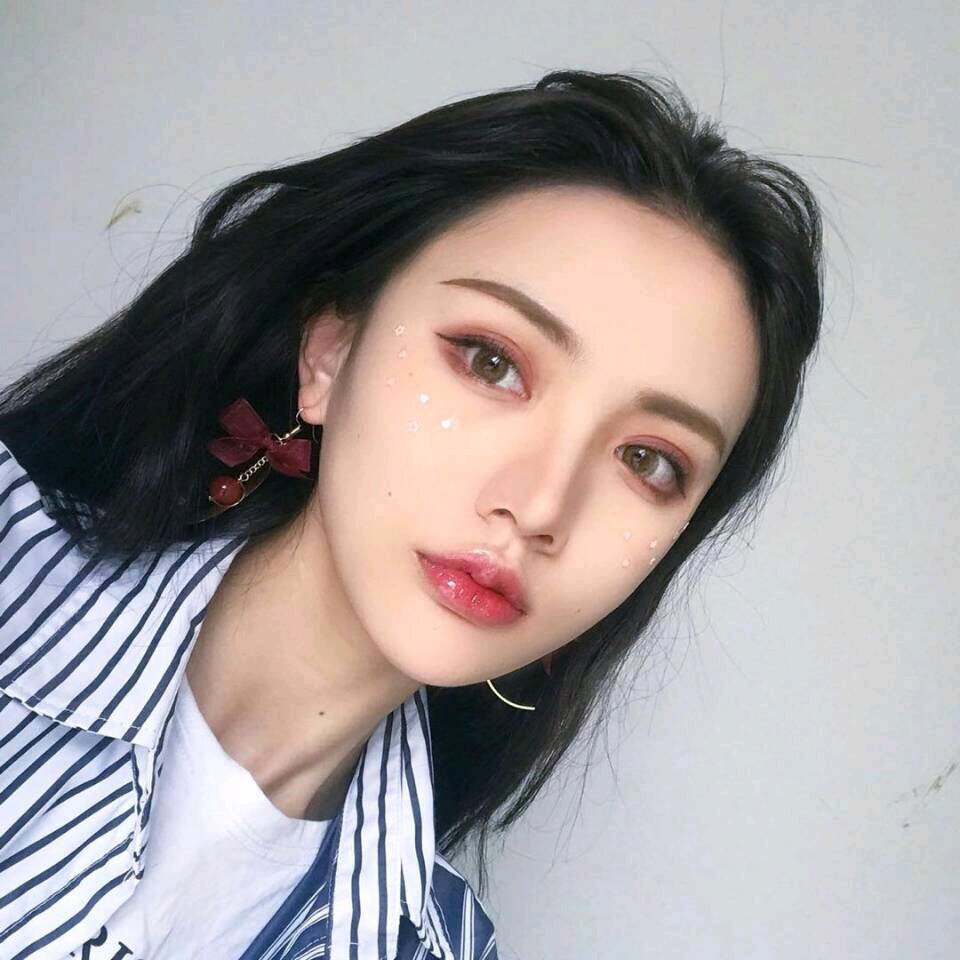 微信好看高颜值迷人女头