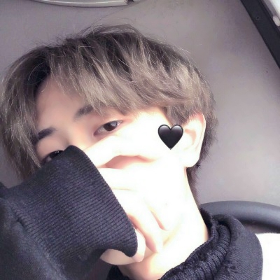 帅气时尚风格的微信男生头像合集下载