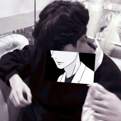 帅气时尚风格的微信男生头像合集下载