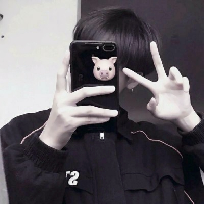 帅气时尚风格的微信男生头像合集下载