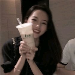 微信粉嫩青春时尚女头