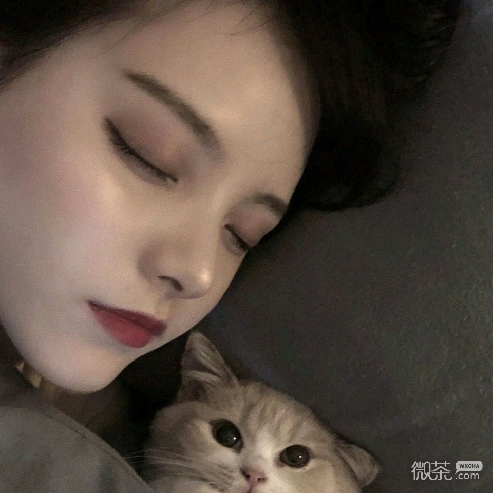 微信简洁气质阳光女头