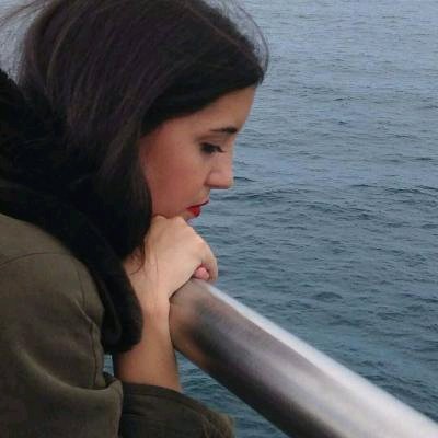 微信粉嫩青春时尚女头