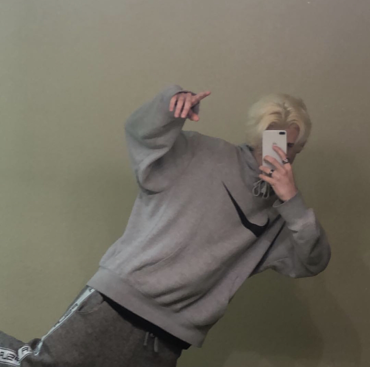 微信帅气迷人欧美男头