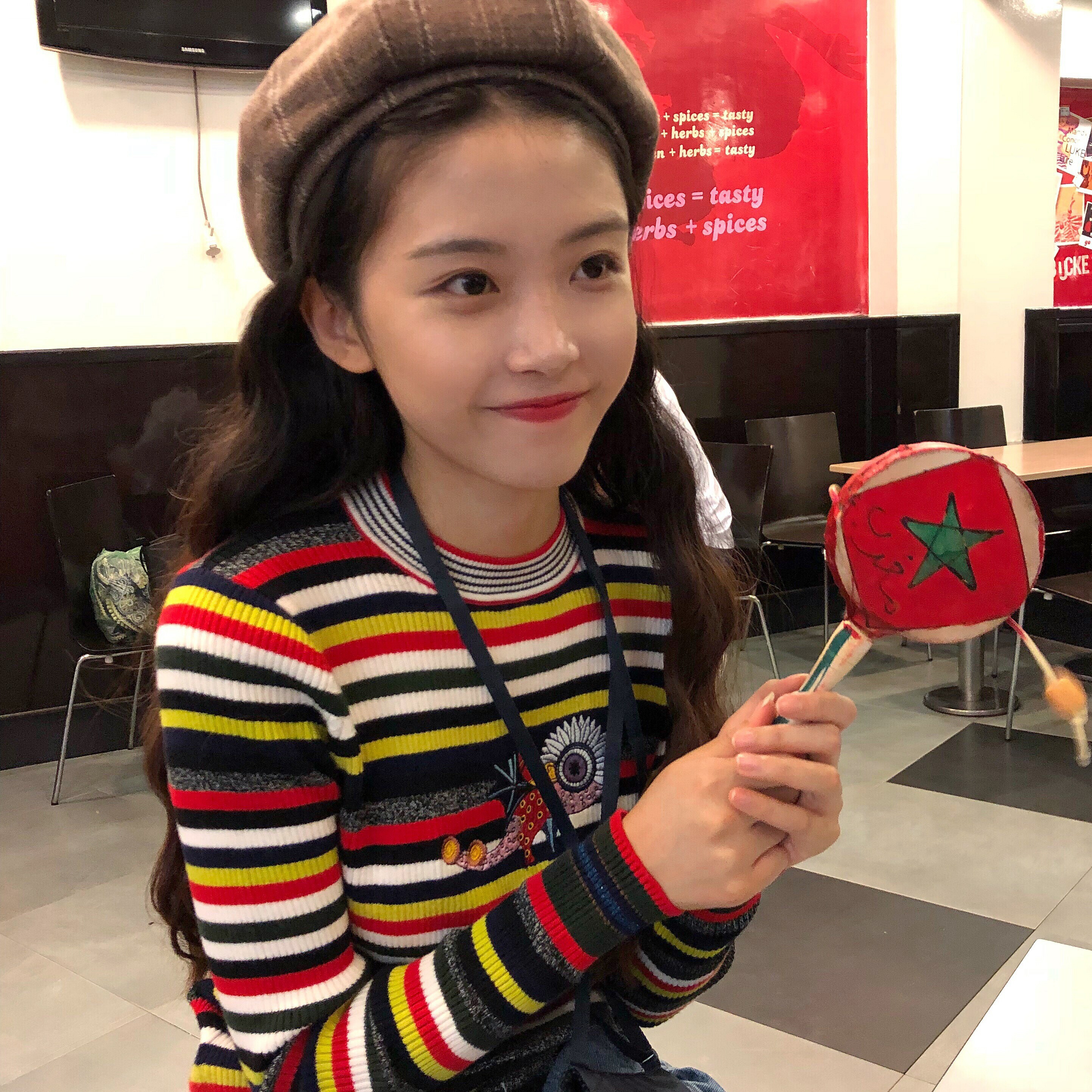 微信漂亮青春阳光女头