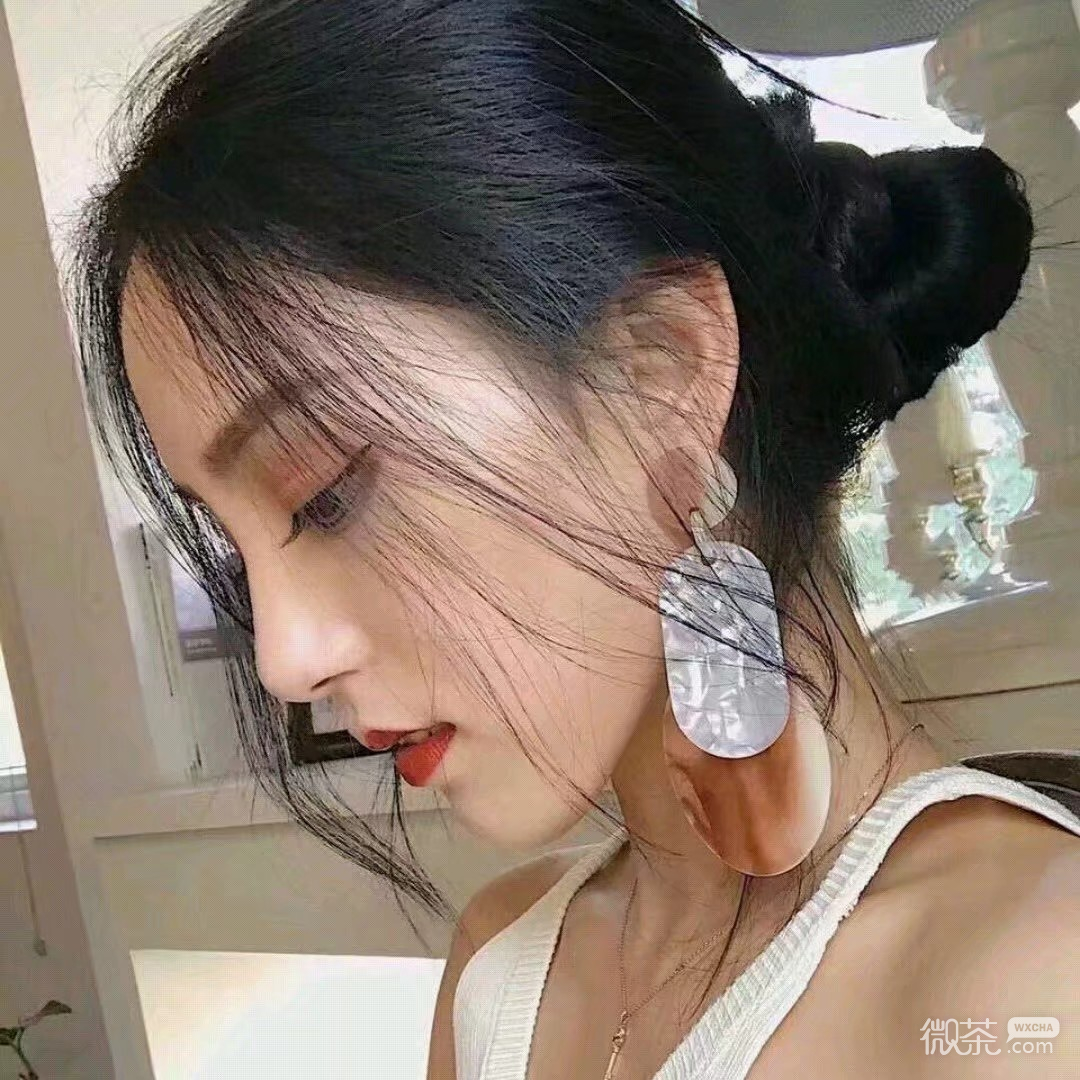 微信佛系性感女头