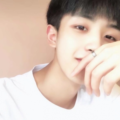 帅气时尚范的微信男生头像下载