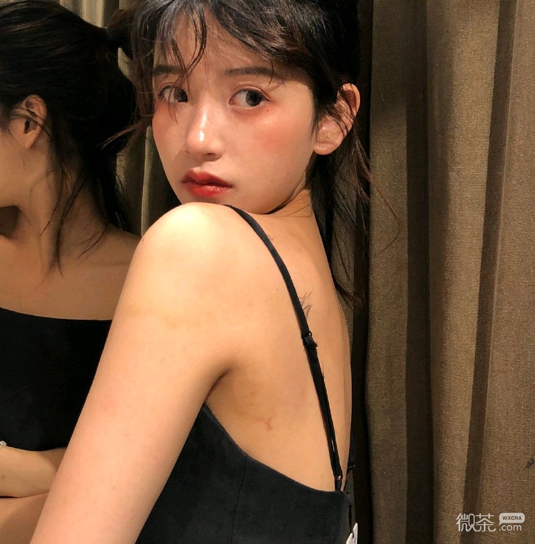 微信清新漂亮活泼女头