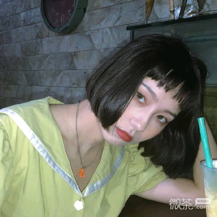 微信清新漂亮活泼女头