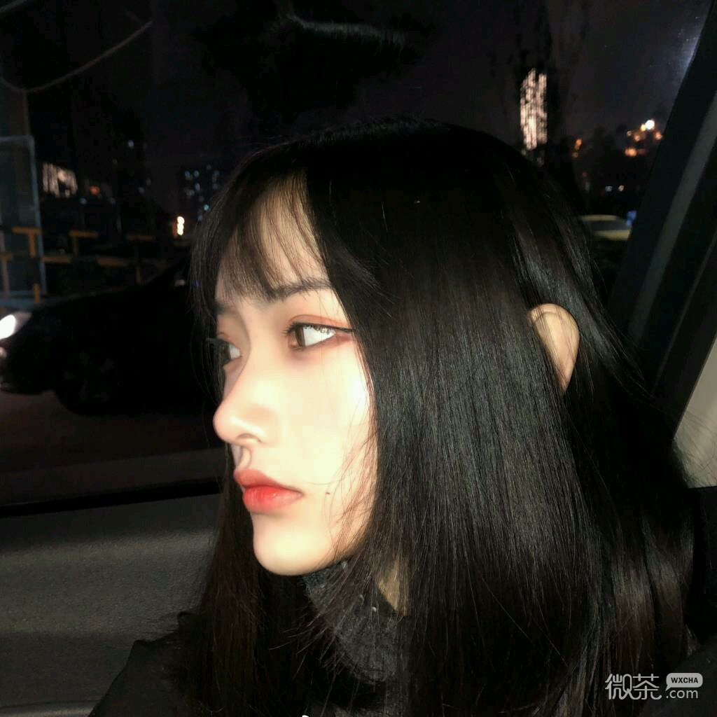 微信简洁俏皮时尚女头