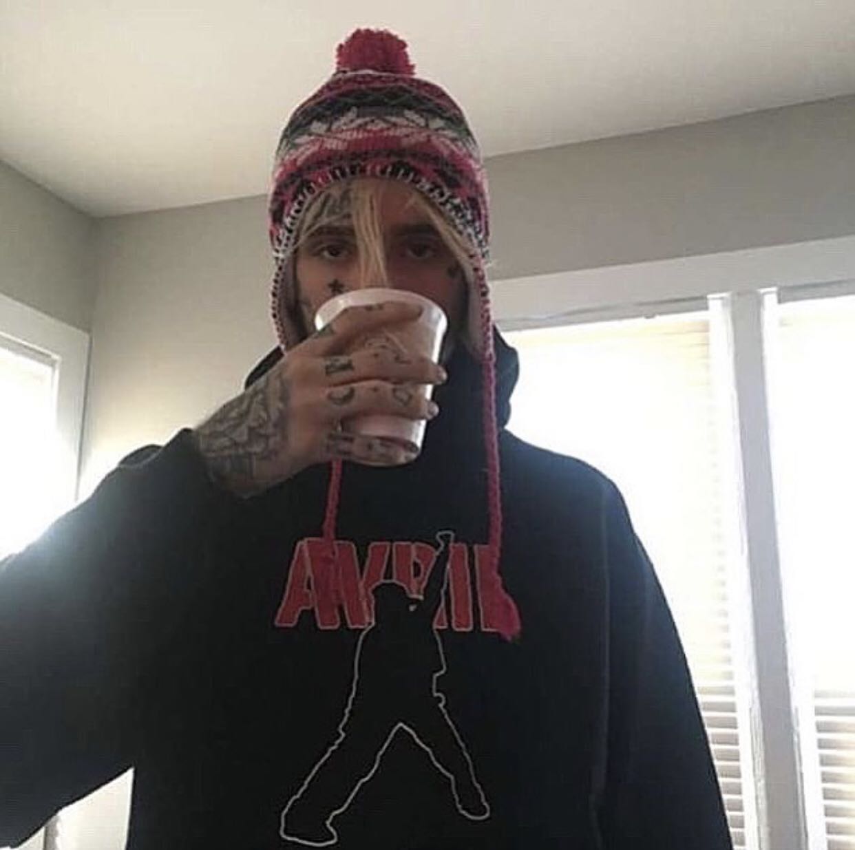 颓废性感欧美微信男头