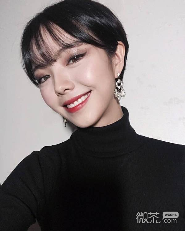 青春性感时尚迷人微信女头