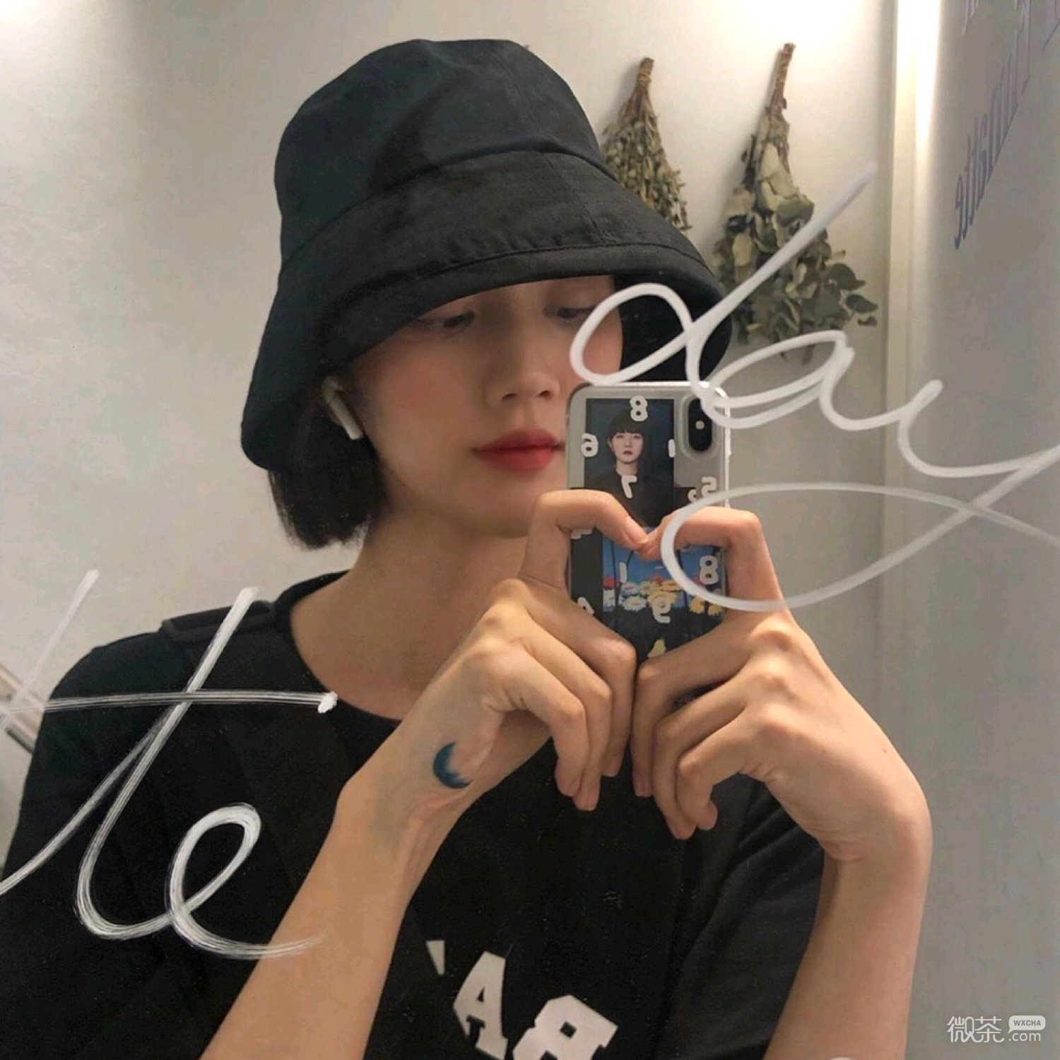 微信清新漂亮活泼女头