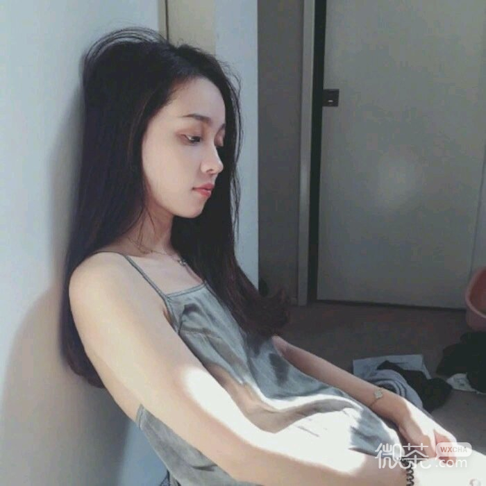 微信简洁俏皮时尚女头