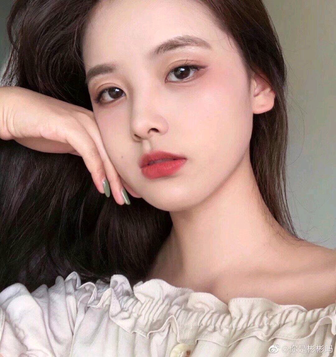 微信清新漂亮高颜值时尚女头