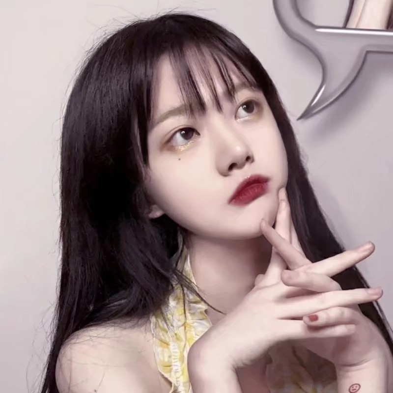 微信纯洁霸气御姐头像