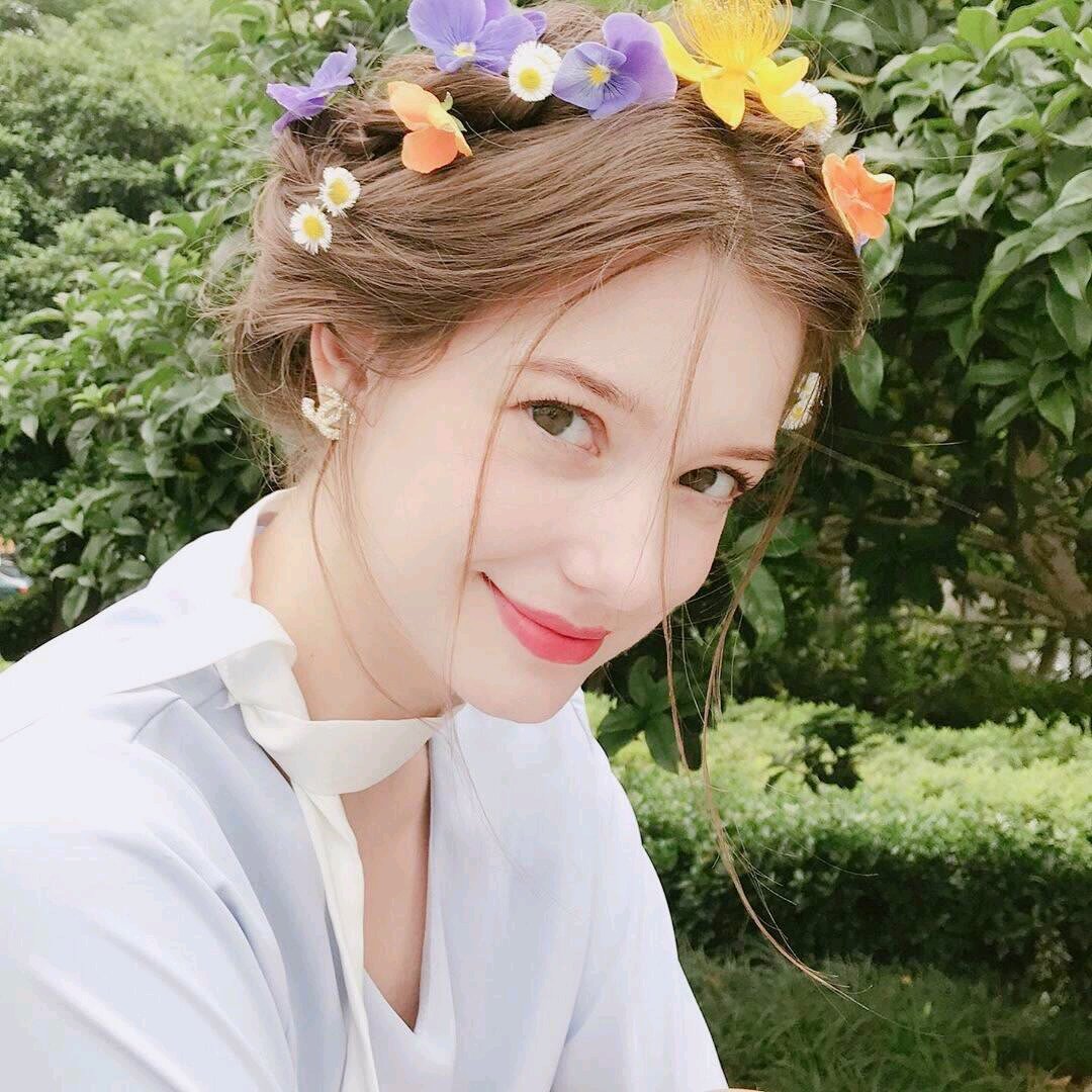 微信清新漂亮高颜值时尚女头