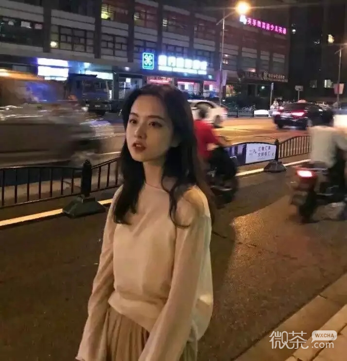 清新时尚漂亮女头