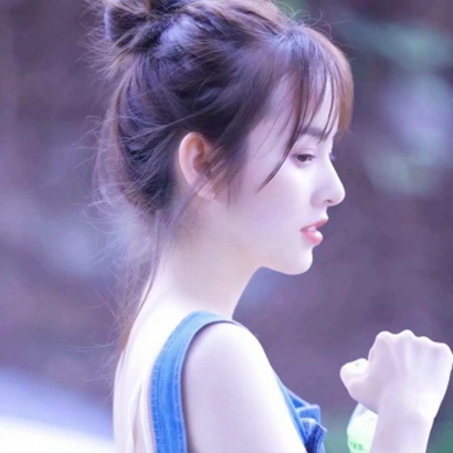 清新可人的微信唯美女生头像下载
