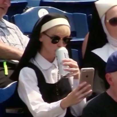 搞笑沙雕风格的微信个性头像合集下载