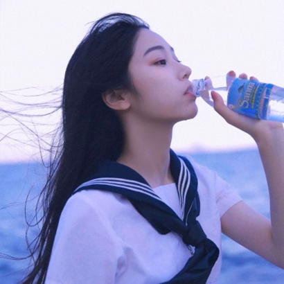 清新可人的微信唯美女生头像下载