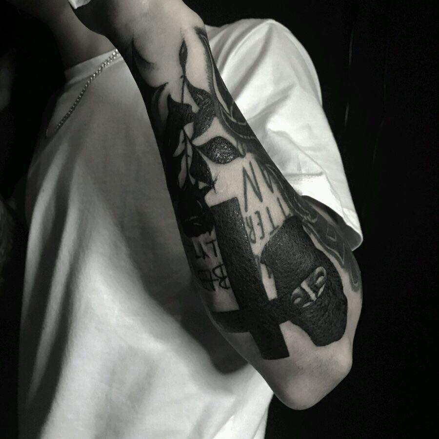 微信帅气性感酷酷的男头