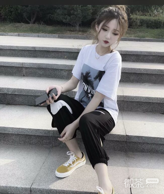 微信潮流冷酷好看女头