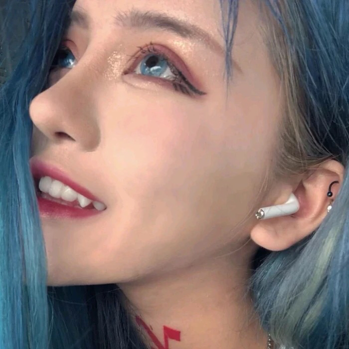 微信清新俏皮时尚好看女头