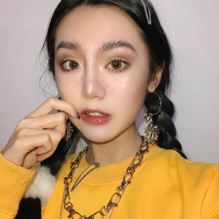 微信清新俏皮时尚好看女头