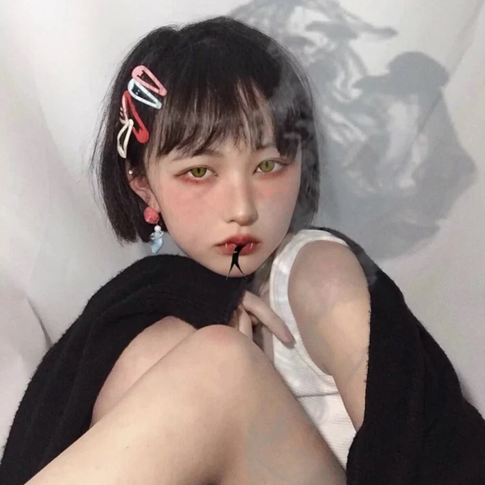 微信清新俏皮时尚好看女头