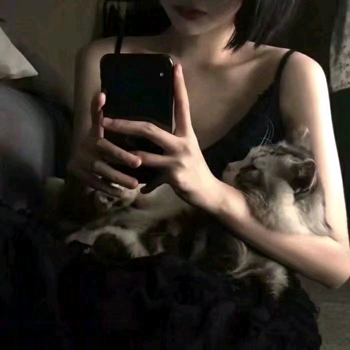 微信气质高颜值复古女头