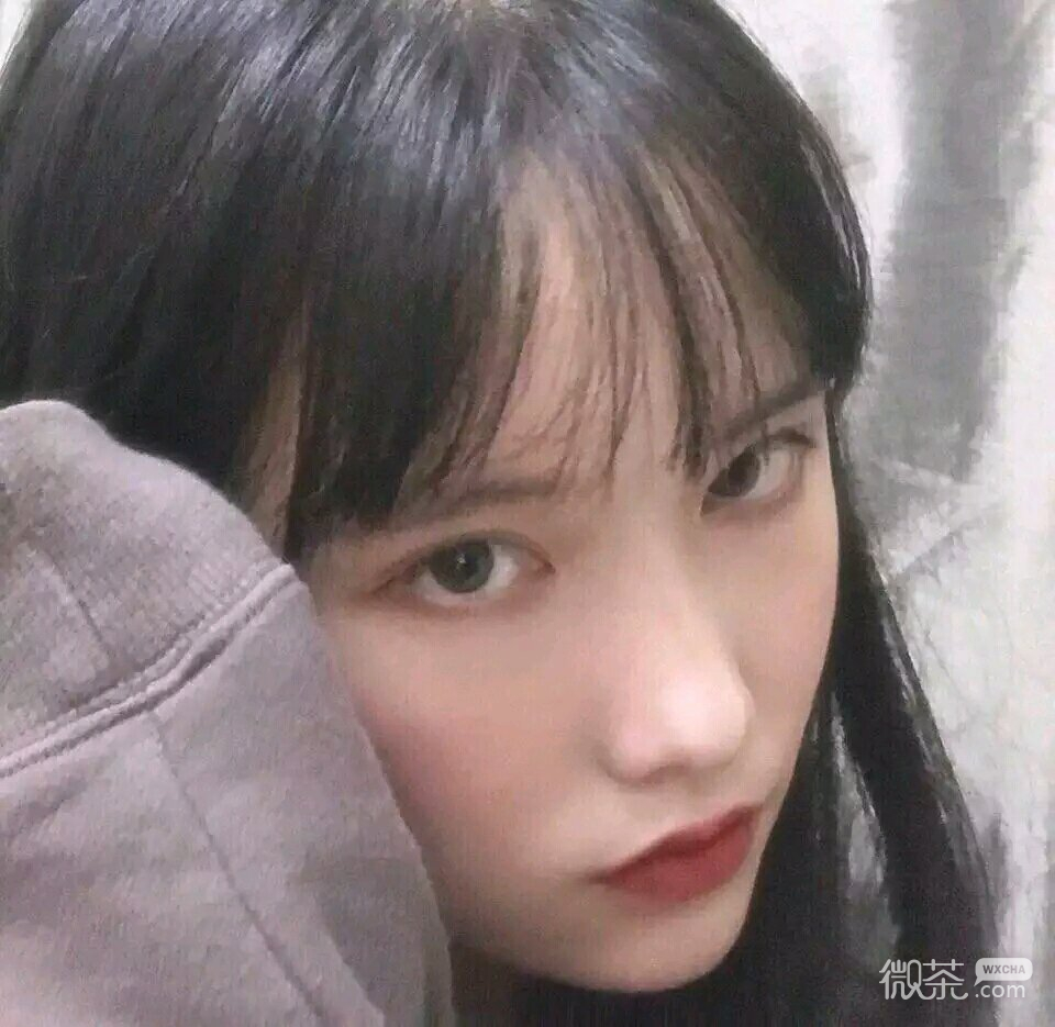 微信粉嫩清新可爱动漫女头