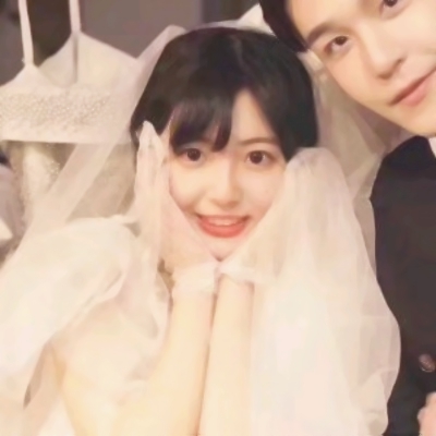 甜蜜恩爱的微信情侣头像套图下载