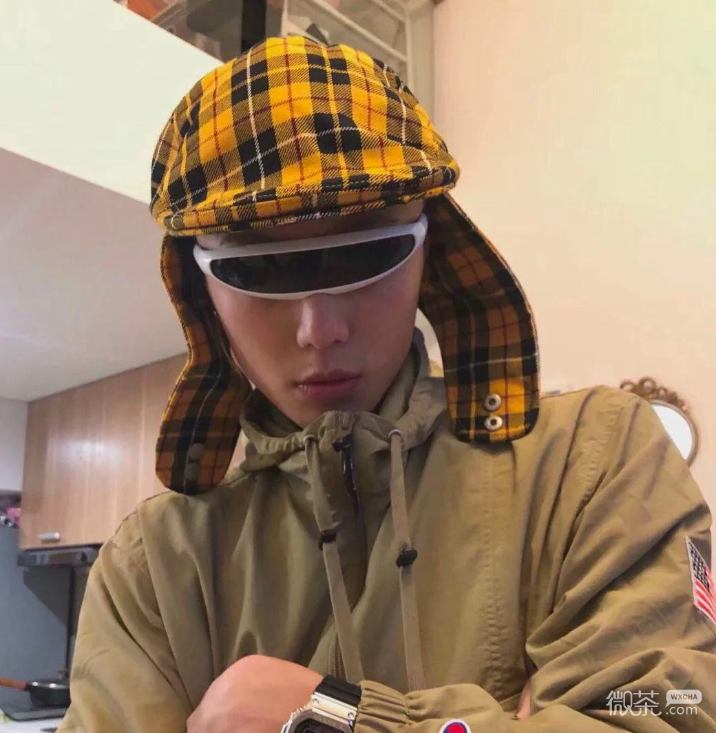 微信帅气性感个性男头