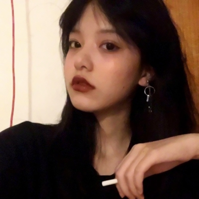 微信个性高冷原宿风的女生头像套图下载