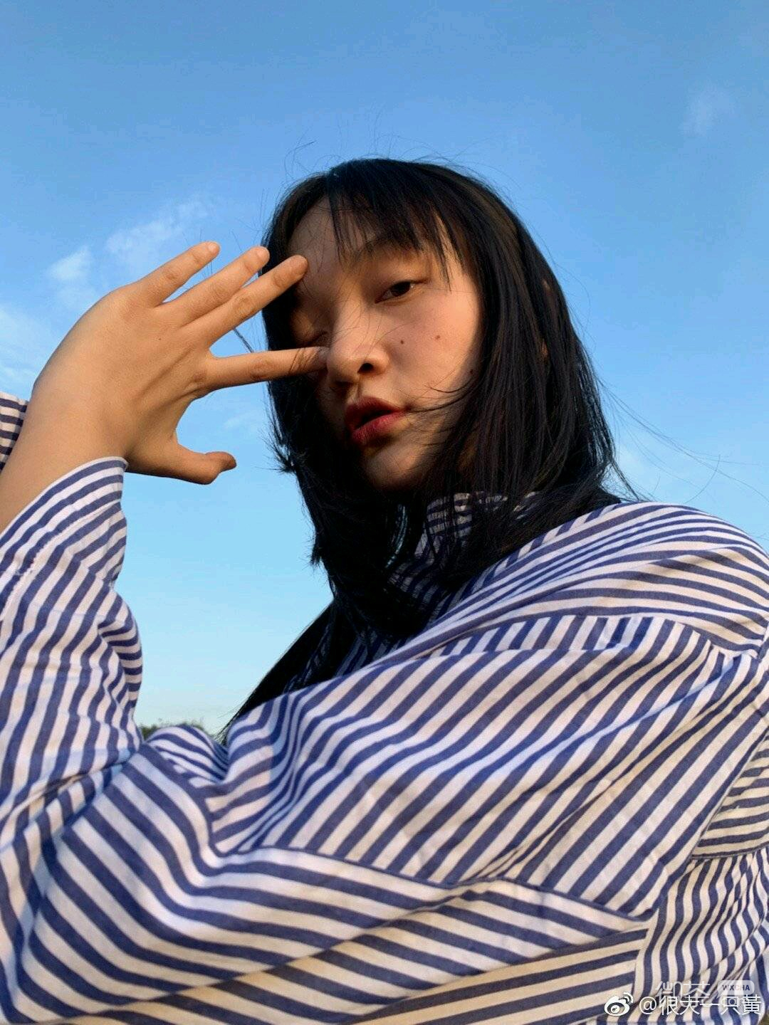 我想深沉成熟性感女头