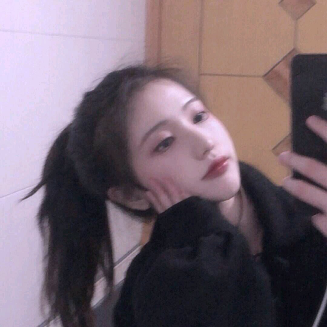 微信清新洒脱高颜值女头