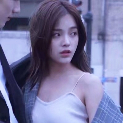 唯美小清新风格的微信真人情侣头像下载