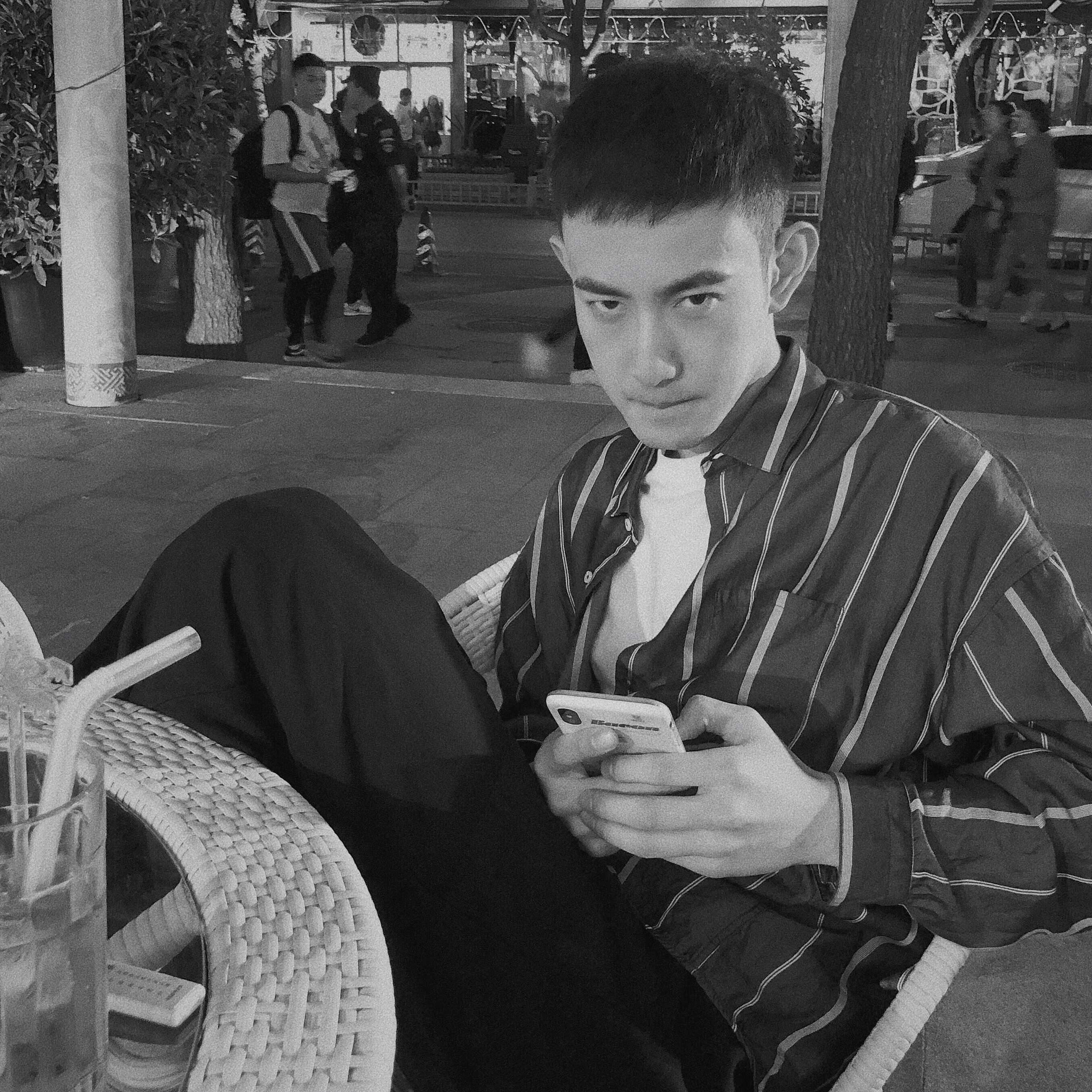 冷酷帅气性感微信男头