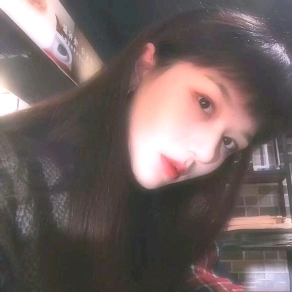 微信简洁森系性感女头