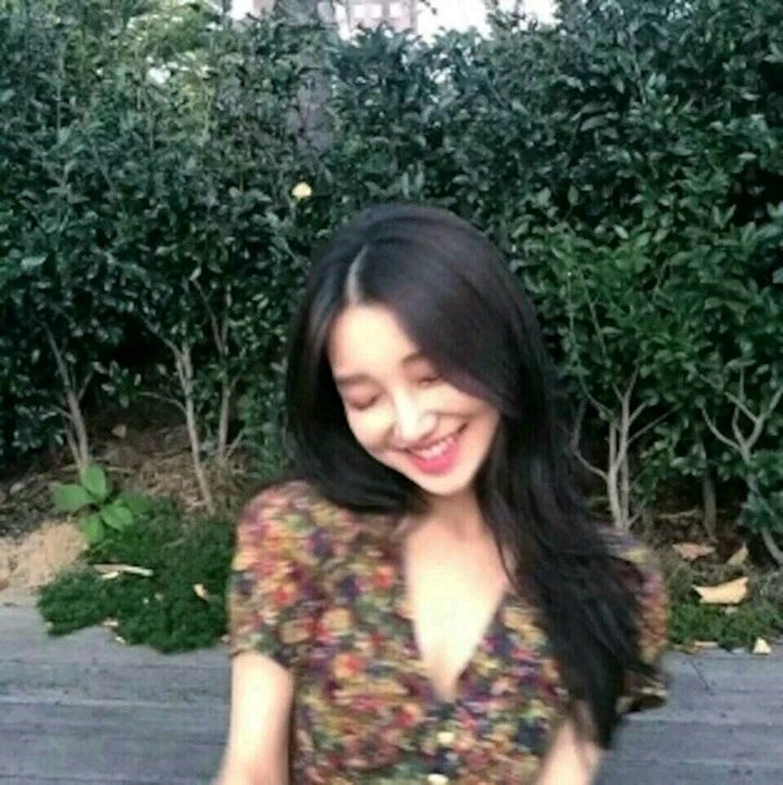 微信清纯森系性感好看女头