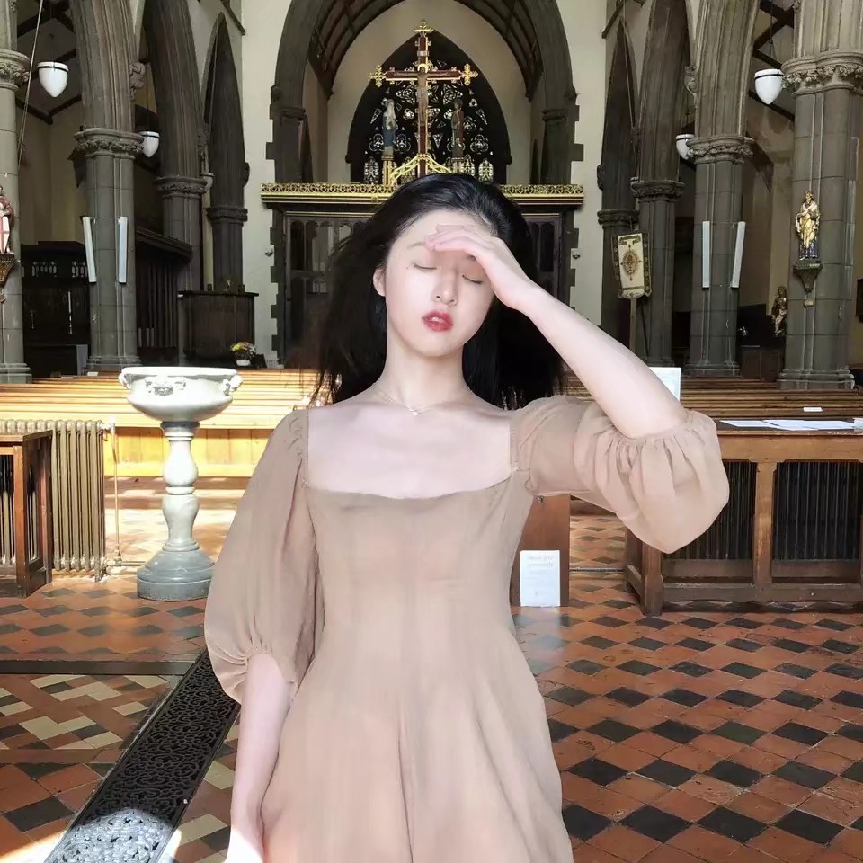 微信简洁森系性感女头