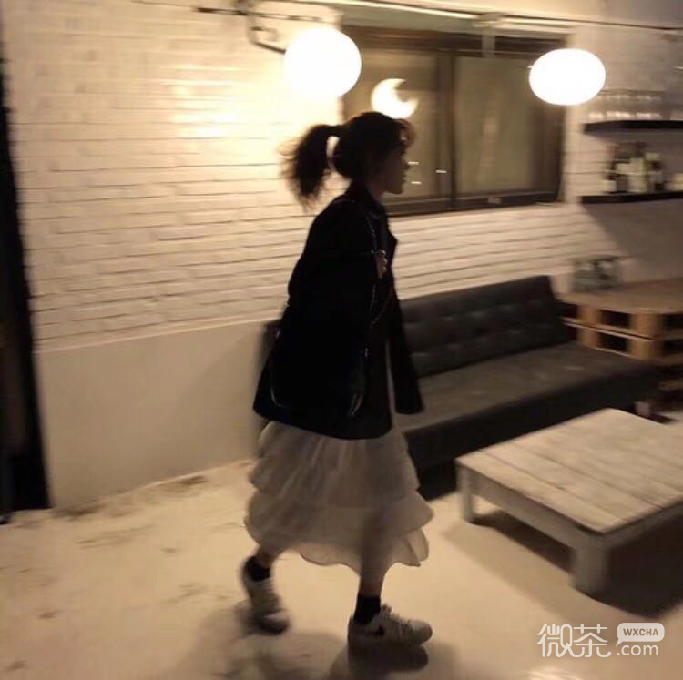 微信深沉成熟性感女头