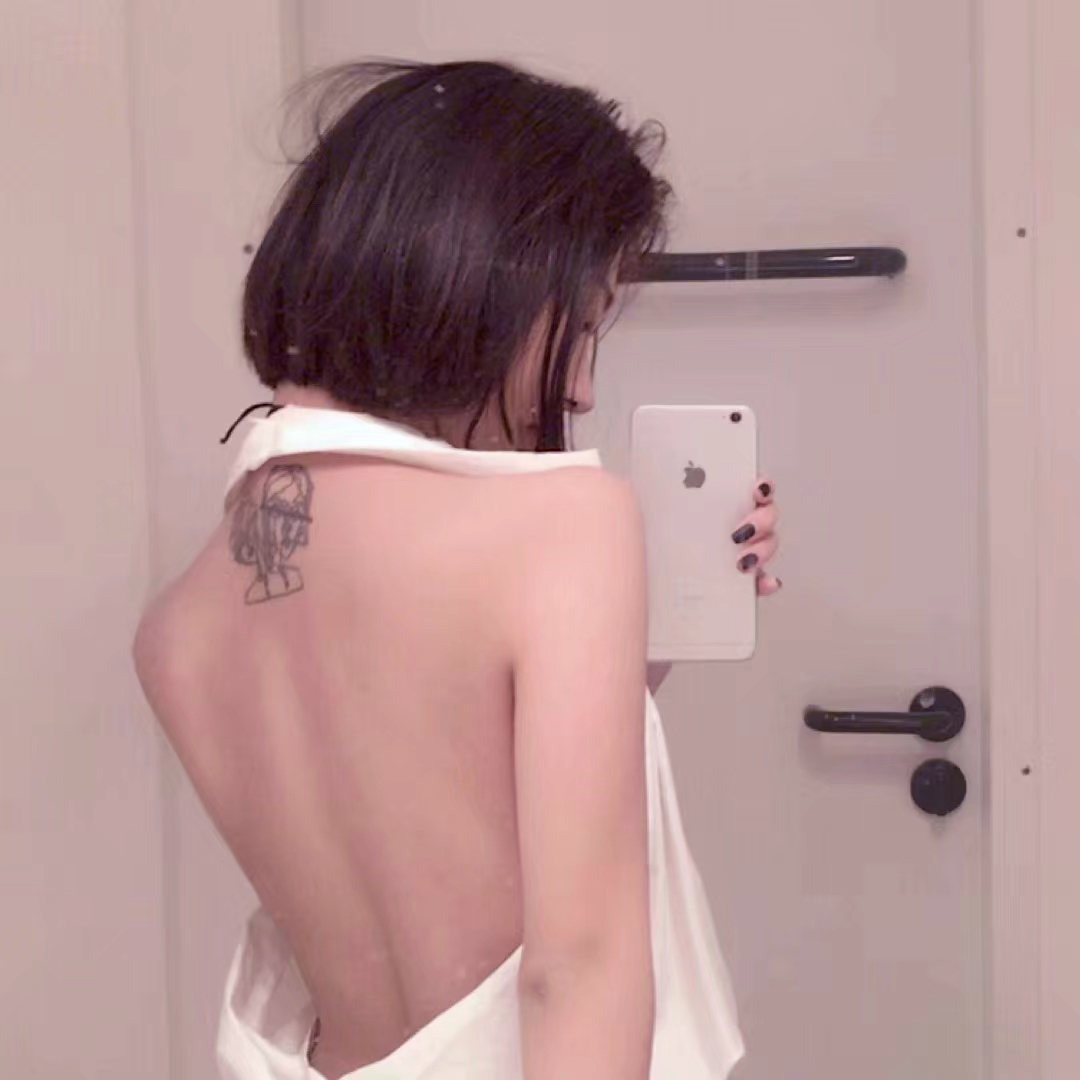 微信潮流气质性感女头