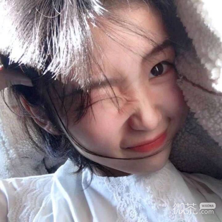 微信简洁粉嫩清新好看女头