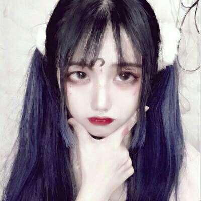 美丽个性的微信最新彩色头发女生头像下载
