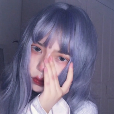 美丽个性的微信最新彩色头发女生头像下载