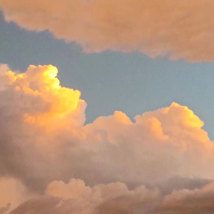 好看梦幻风景朋友圈配图