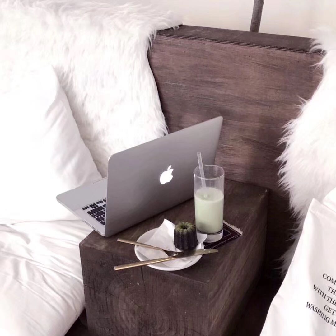 孤独微信朋友圈配图