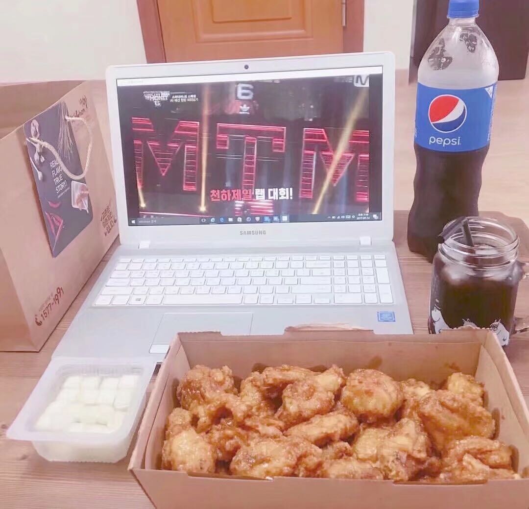 孤独微信朋友圈配图